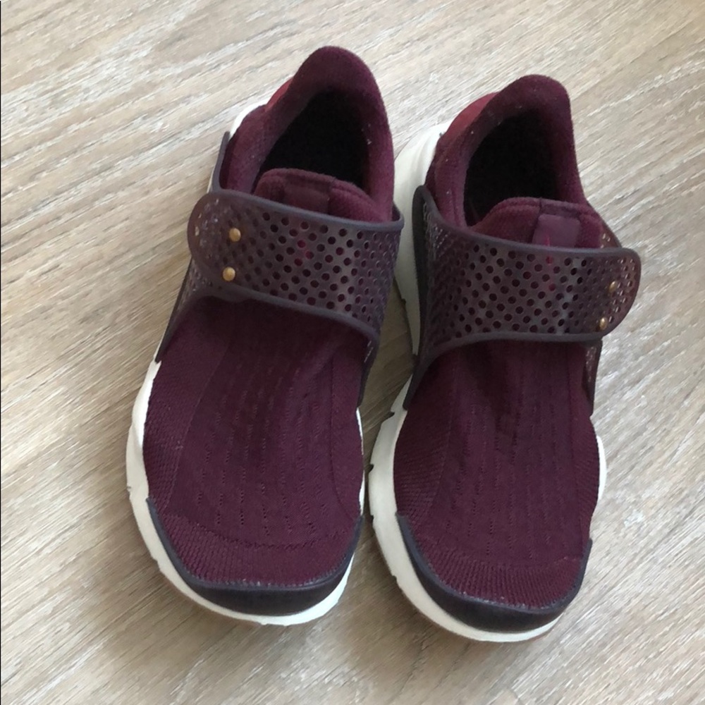 Nike Running shoes Sock Dart